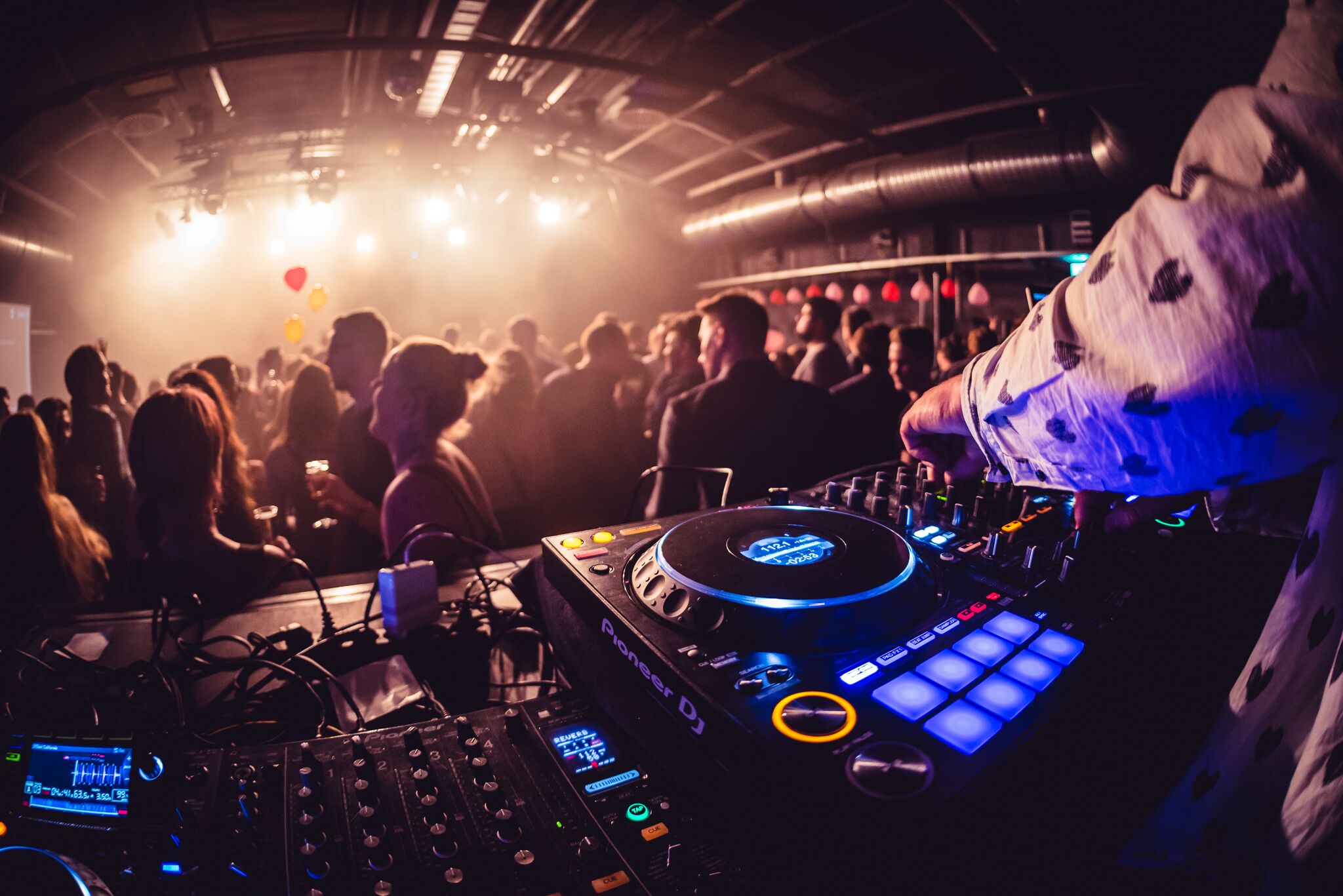 AAA_2018-05-01-00-55-33-030-Halle02_SingleParty-ADE_preview Kopie 2